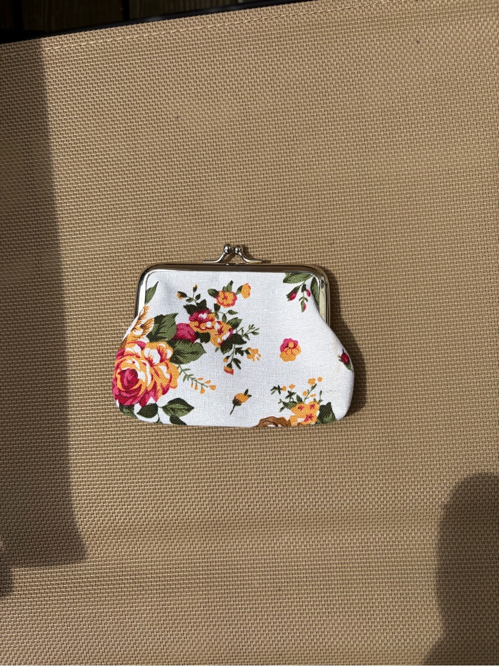 Floral Kiss-Lock Coin Purse - White with Pink & Yellow Roses